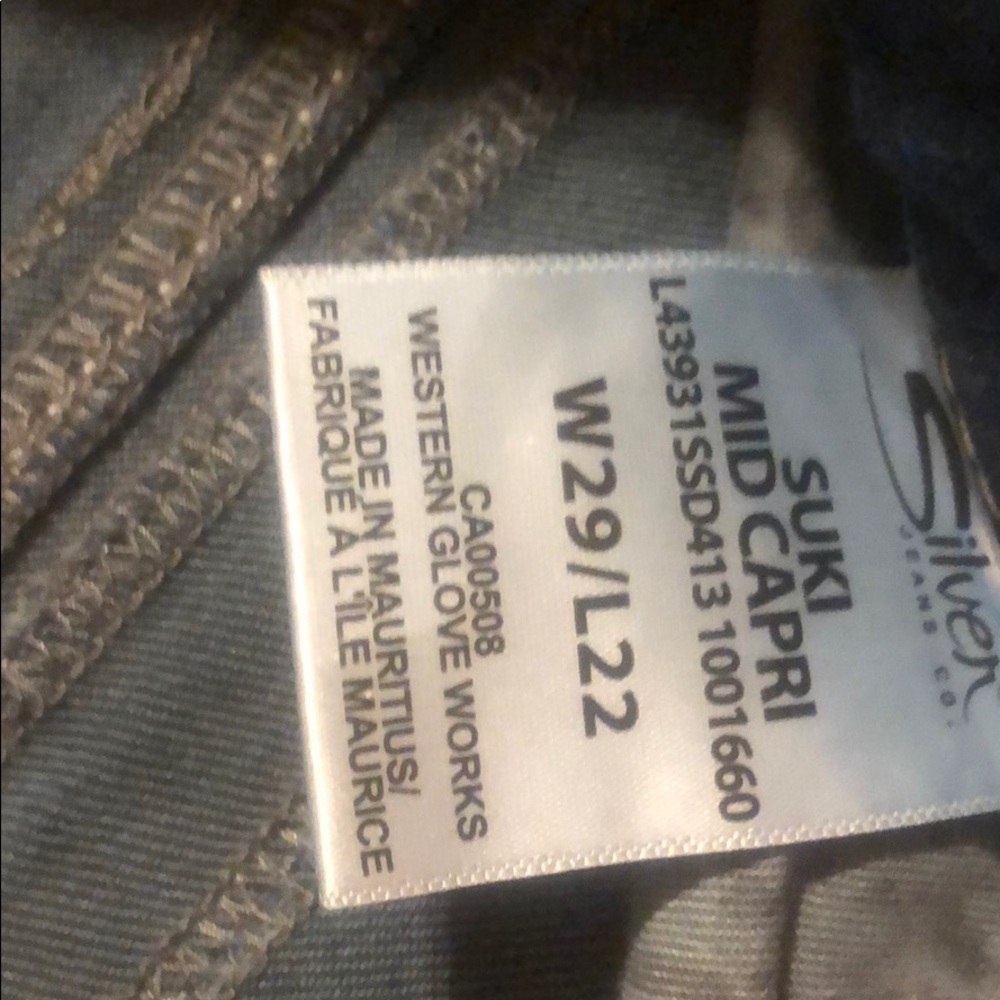 Capris - Picture 3 of 3